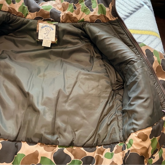 Vintage Trophy Club Camo Insulated Hunting Jacket by Hilton Field - Picture 10 of 16